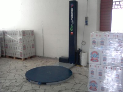 Ecoplat liquori.jpg Avvolgipallet serie Eco industria liquori Mugnano (NA)